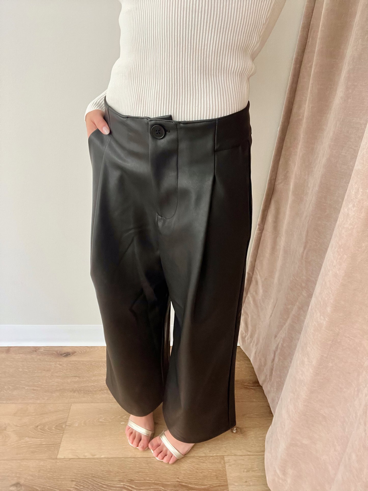 Manhattan Pleather Wide Leg Pants- Black