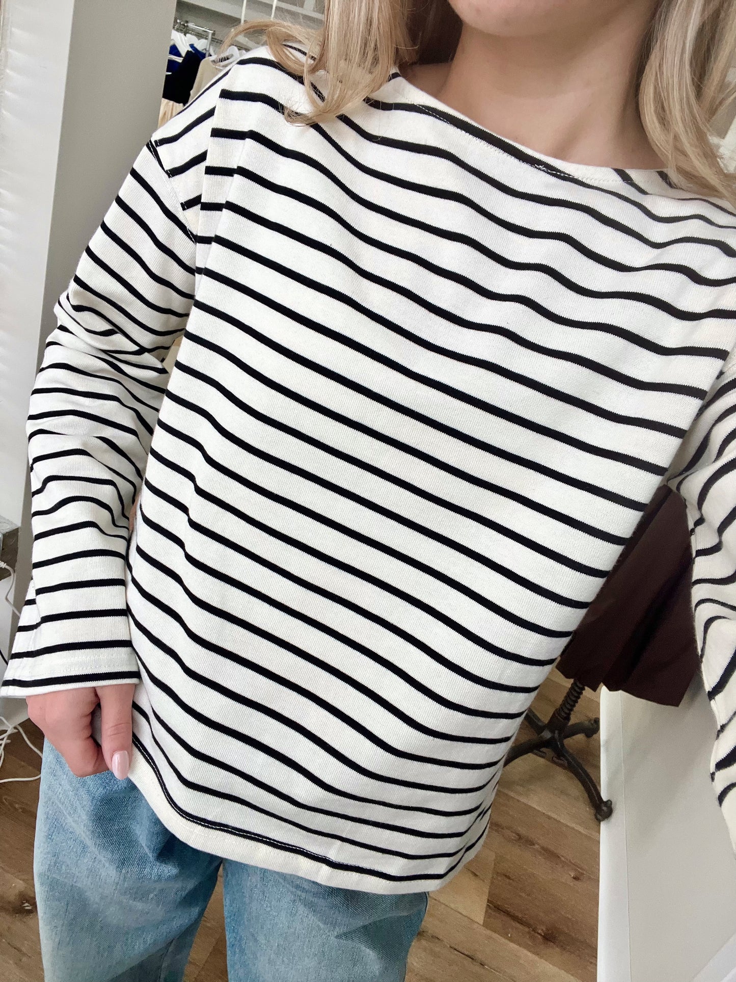 Carmen Top- White/Black