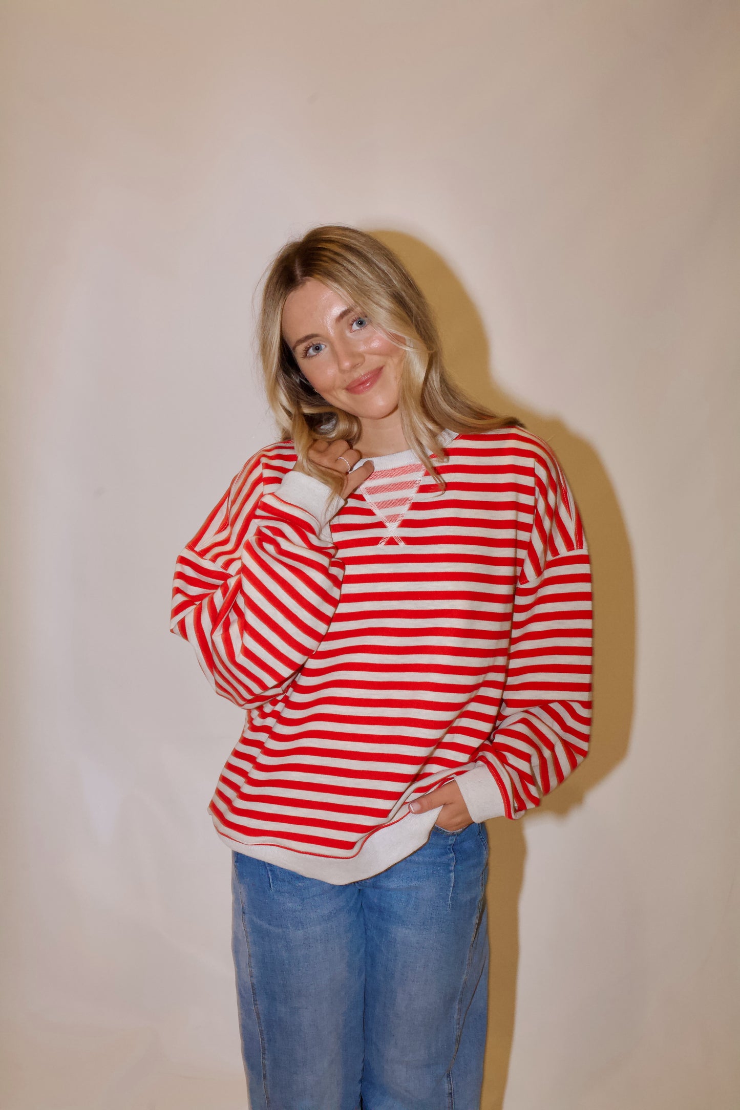Sideline Pullover- Red/Heather Grey