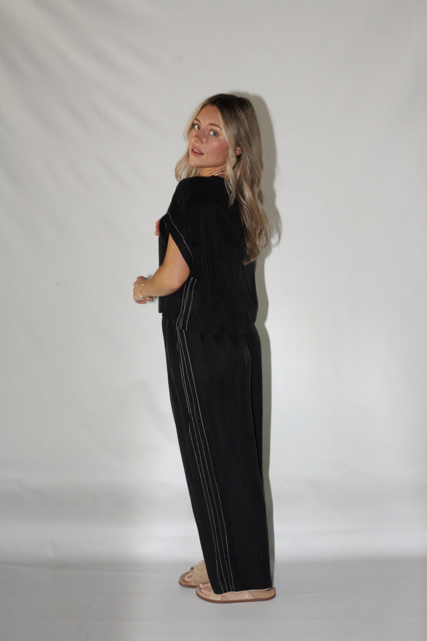 Straight Shot Pants- Black