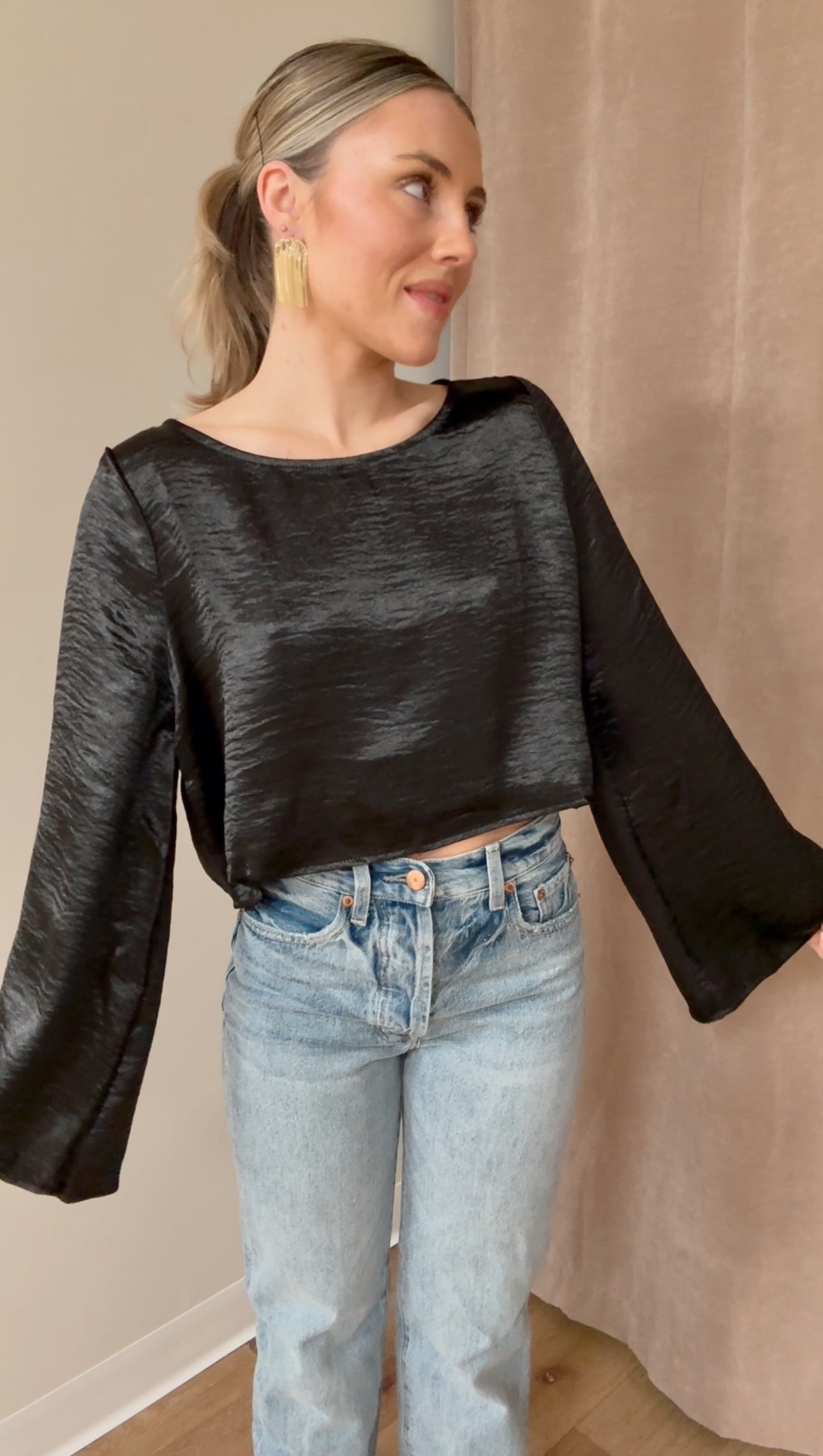 Soiree Top- Black