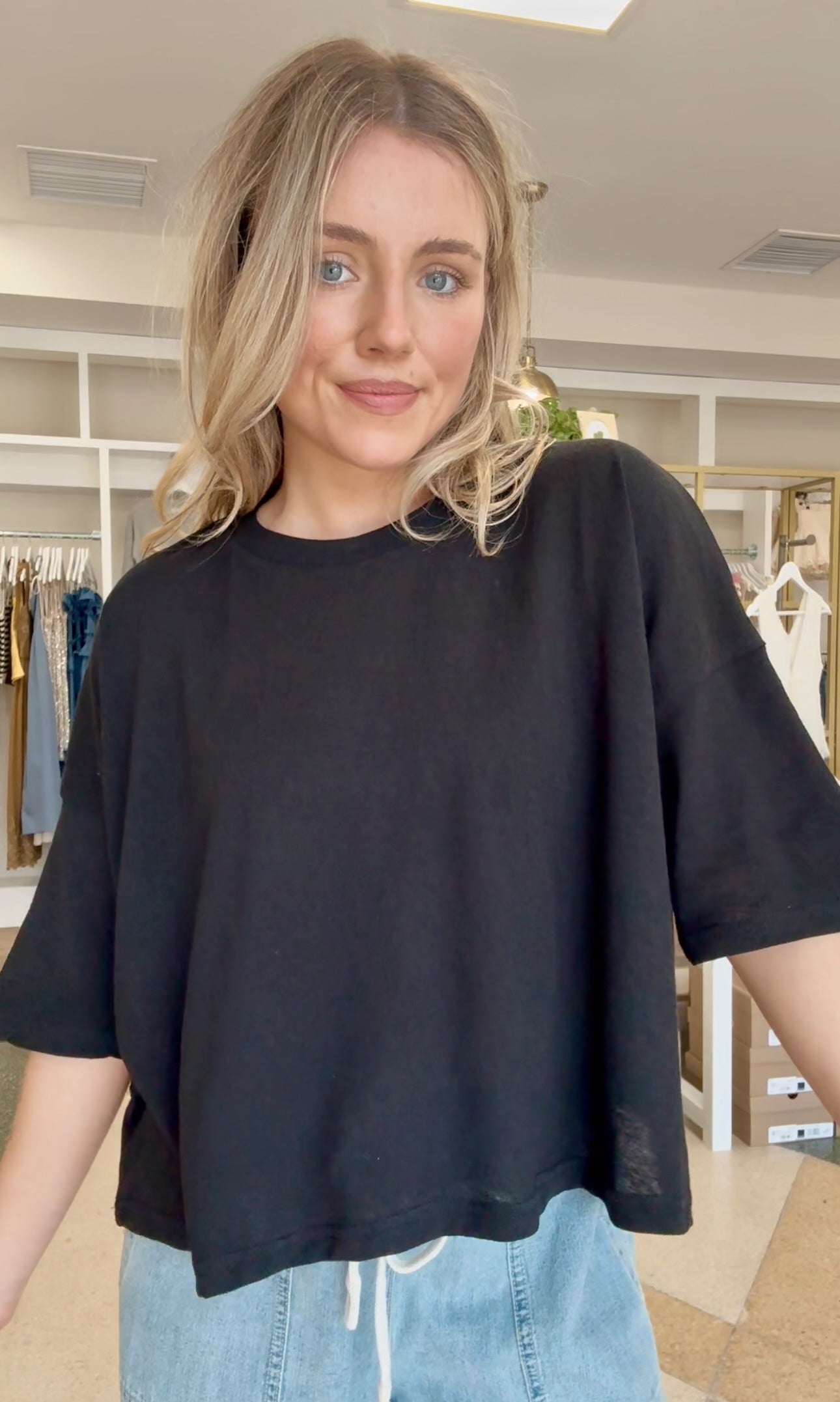 Layover Linen Blend Short Sleeve Top- Black