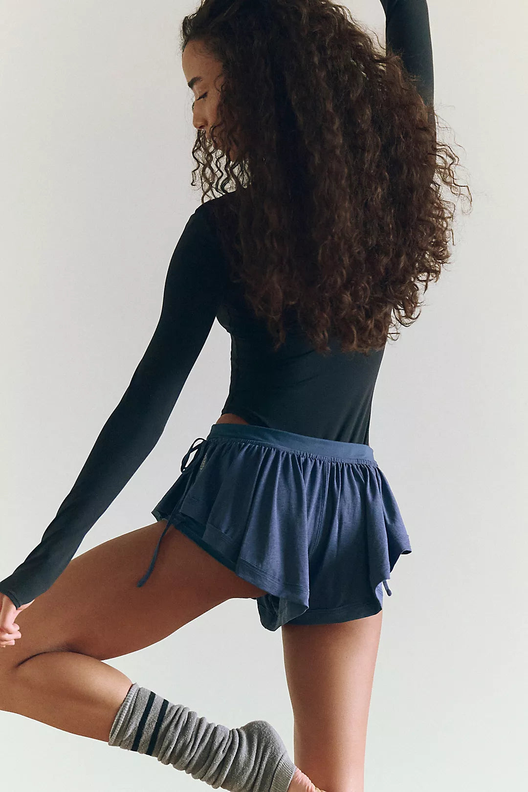 Tempo Breathe Deeper Short-Blue Indigo