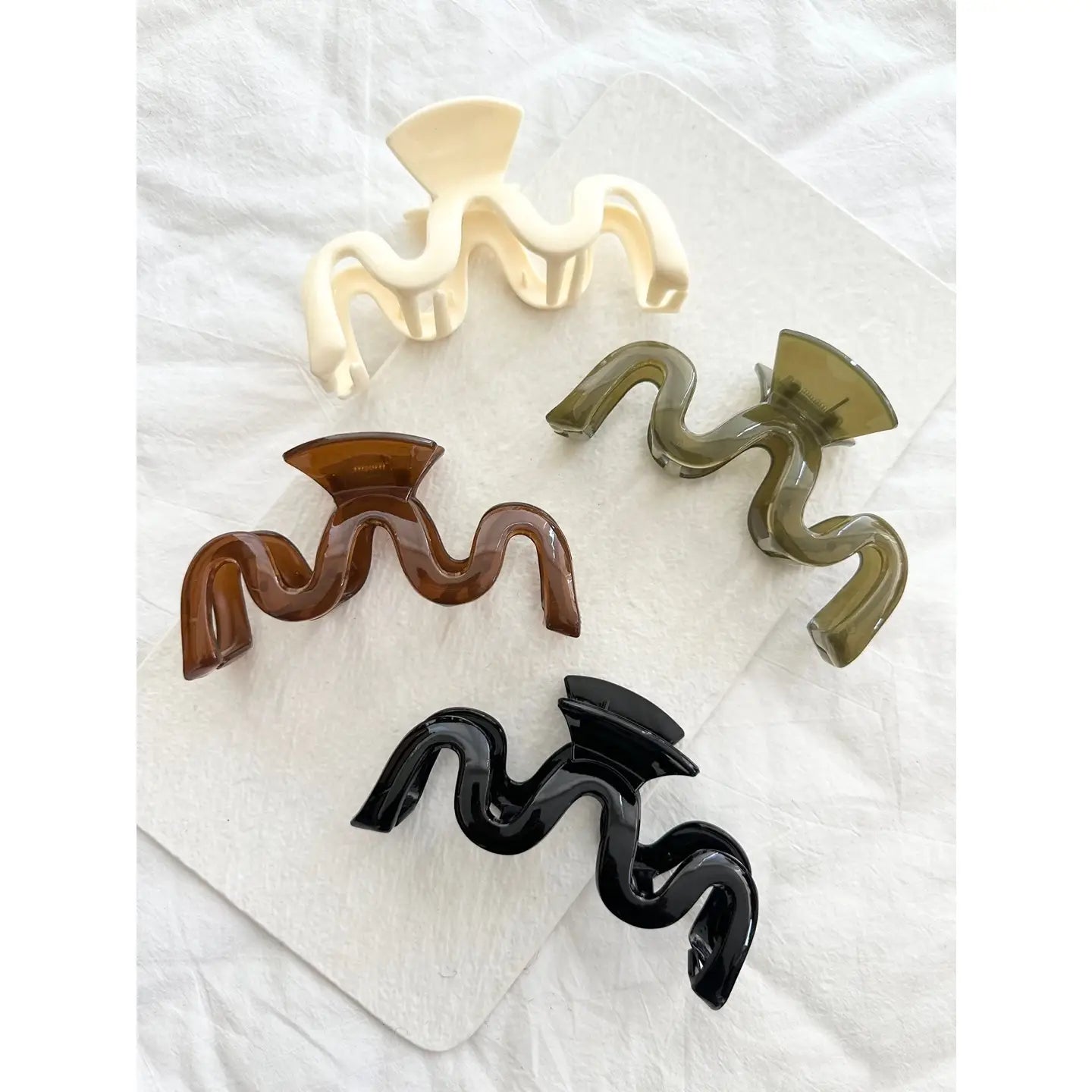 Jumbo Jelly Hair Claw