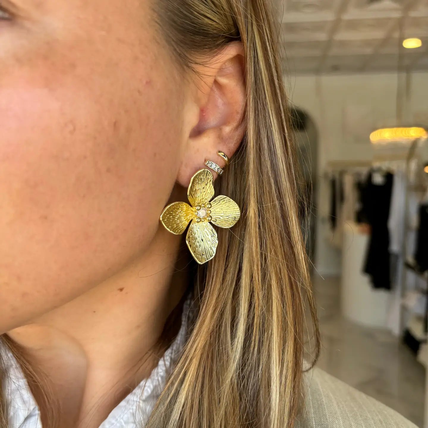 Magnolia Studs- Gold