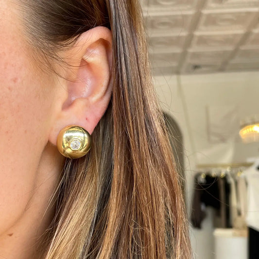 Millie Studs- Airotciv by Victoria