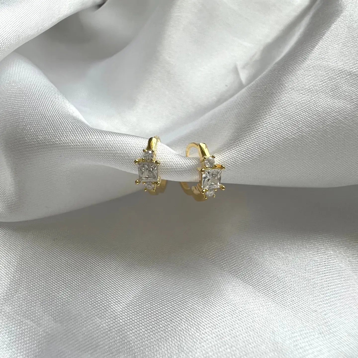 Sophie Earrings- Airotciv by Victoria