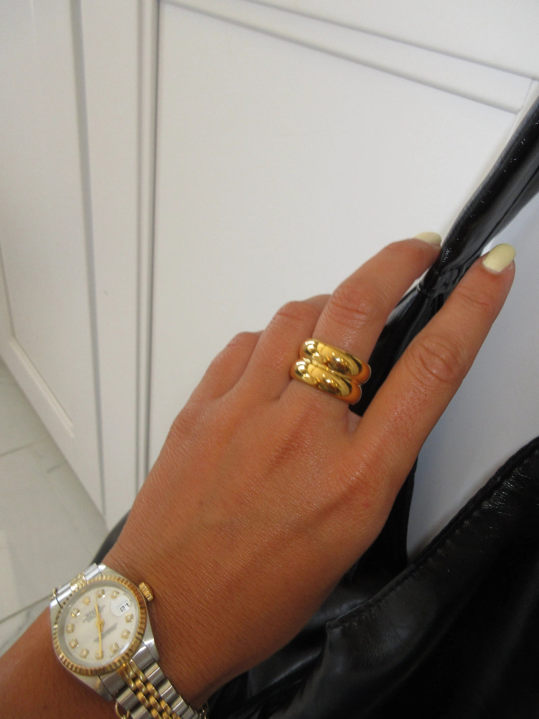 Gabbie Ring- Airotciv by Victoria