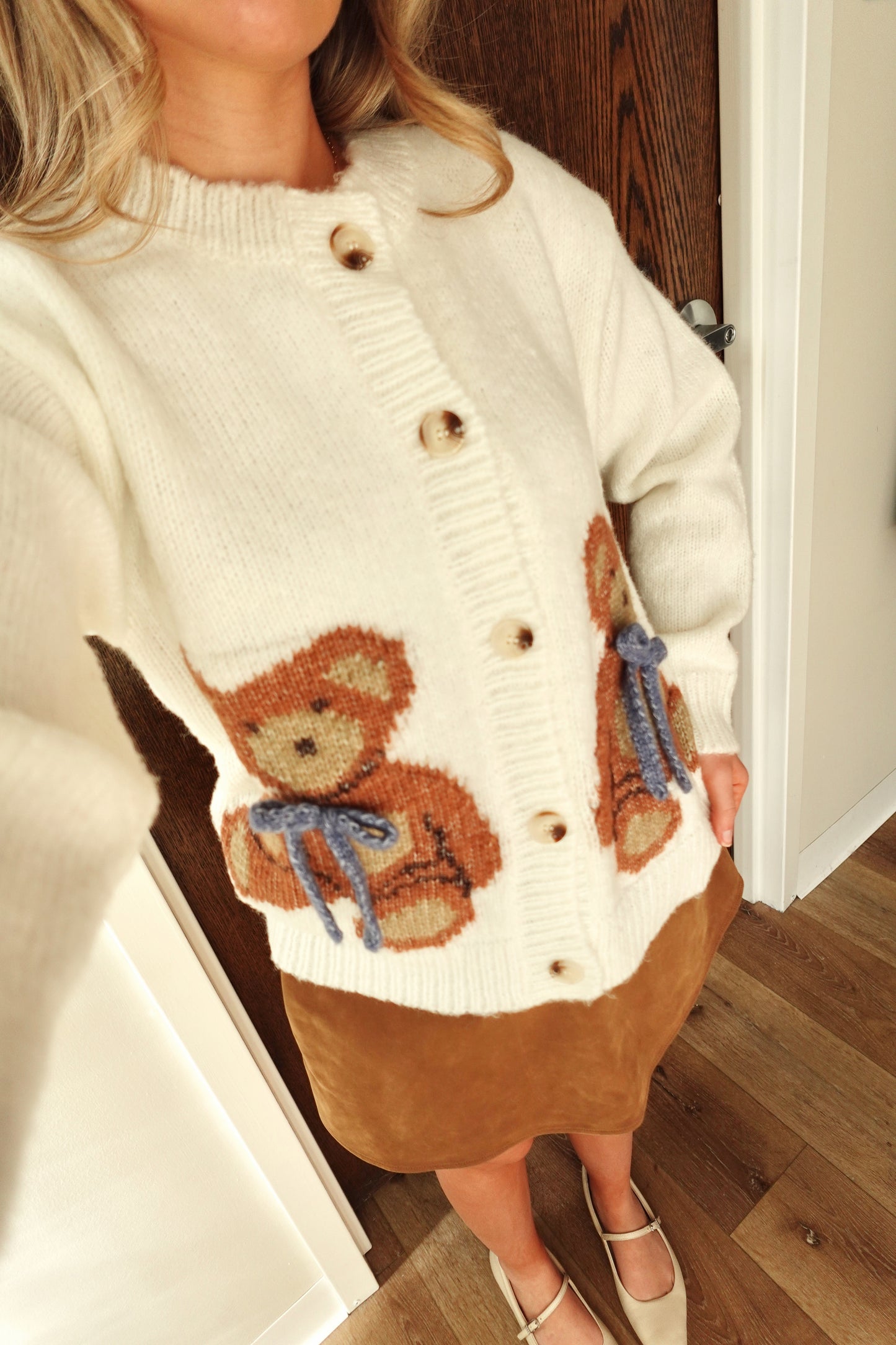 Teddy Cardigan- White