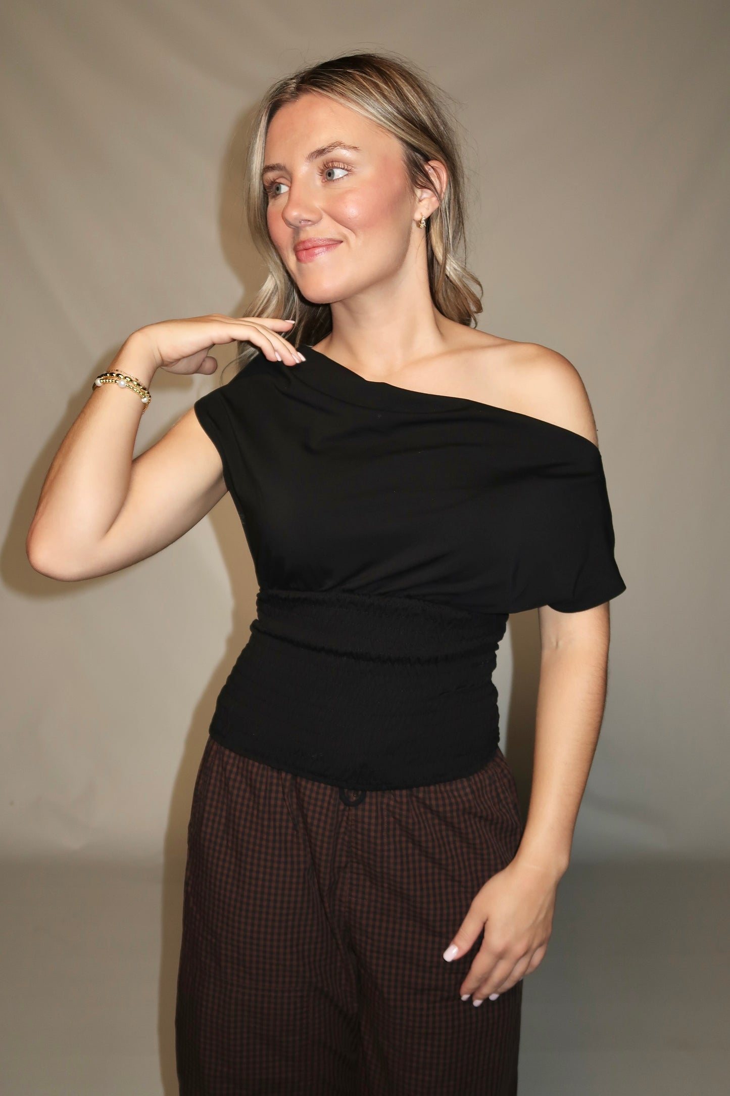 Jane Asymmetrical Top- Black