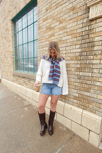 Lake Side Hoodie- Marshmellow