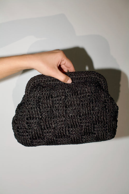 Annie Clutch- Black