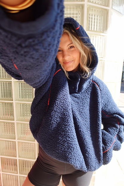 Free Flow Fleece- Midnight Navy