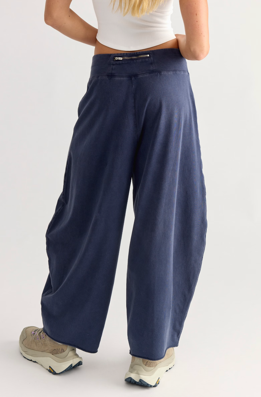 Hot Shot Easy Pant- True Navy