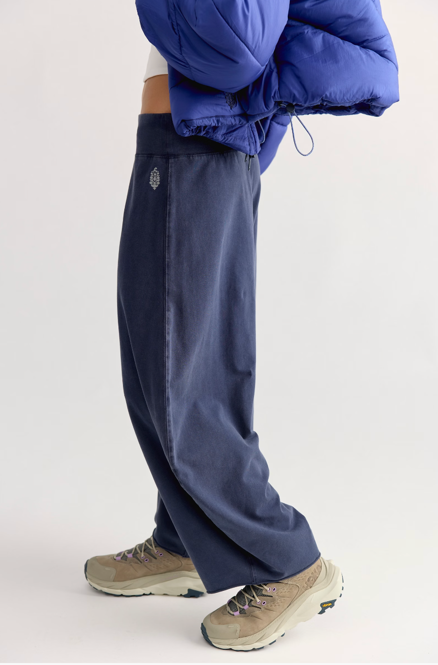 Hot Shot Easy Pant- True Navy