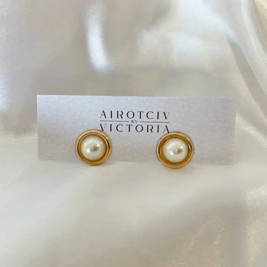 Gracie Studs- Airotciv by Victoria