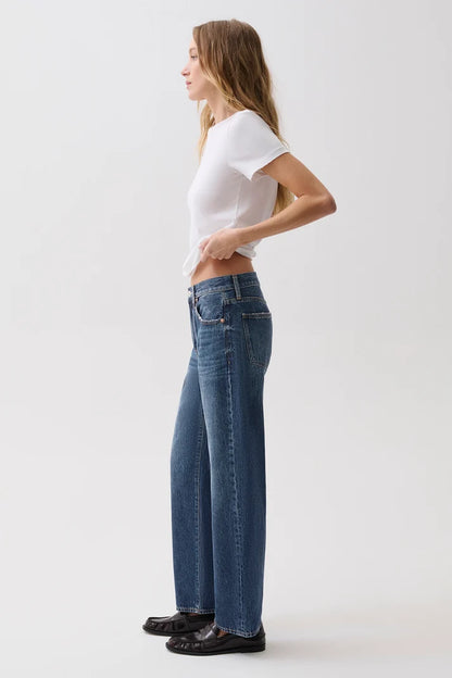 Lexi Mid Rise Bowed Straight