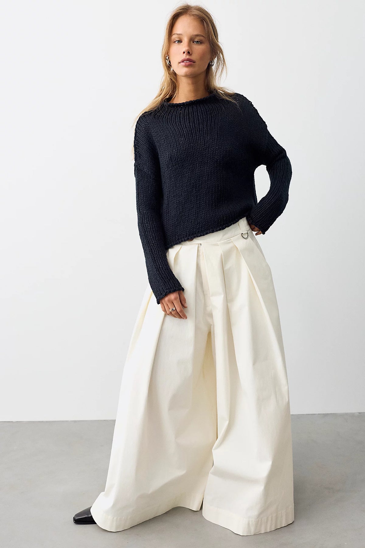 Opal Sweater- Black