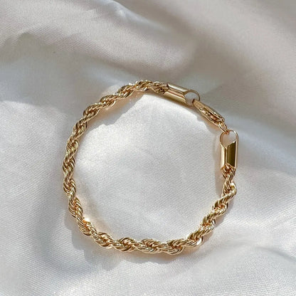 Piper Twist Chain Bracelet- Airotciv by Victoria